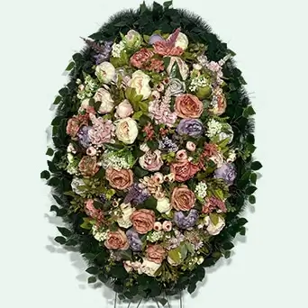 Венок из искусственных цветов